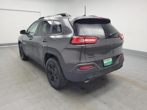 2016 Jeep Cherokee Altitude