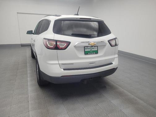 2017 Chevrolet Traverse LS