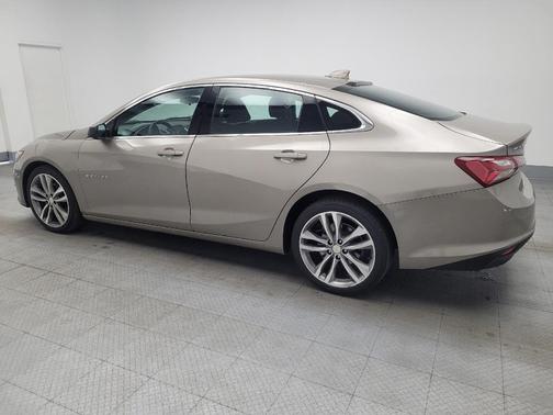 Mineral Gray Metallic 2022 Chevrolet Malibu FWD LT