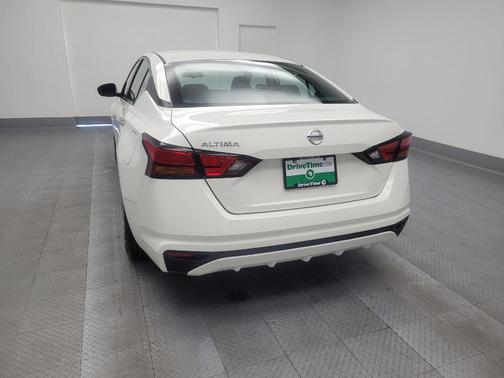 2022 Nissan Altima S FWD