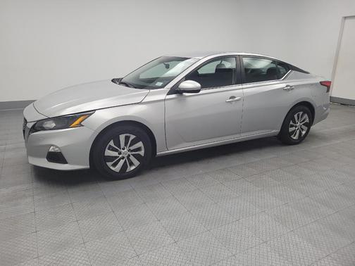 2022 Nissan Altima S FWD