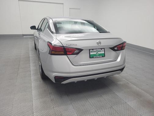 2022 Nissan Altima S FWD