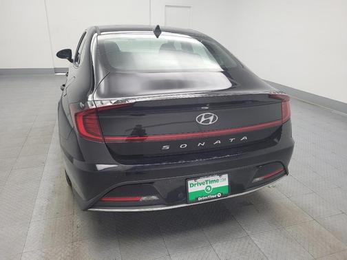 2022 Hyundai SONATA SE