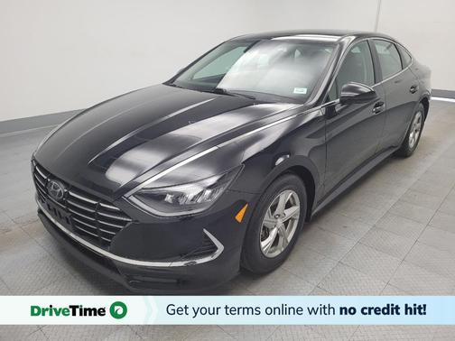 2022 Hyundai SONATA SE