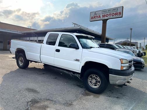 2005 Chevrolet Silverado 3500 LS Extended Cab