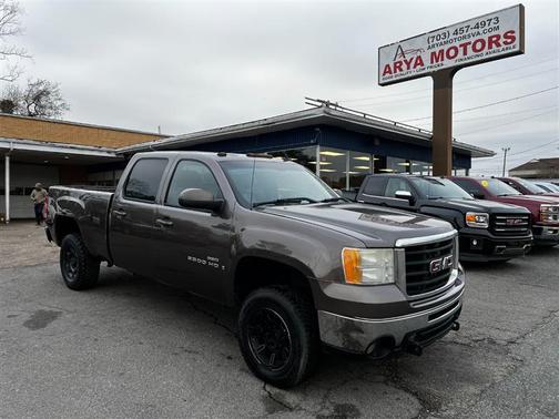 2007 GMC Sierra 2500 SLT H/D Crew Cab