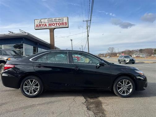 2015 Toyota Camry SE