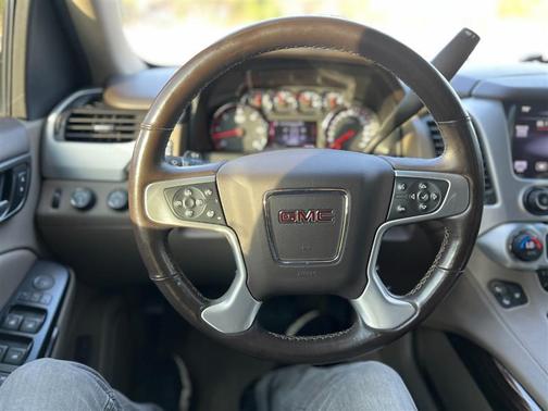 2015 GMC Yukon SLT