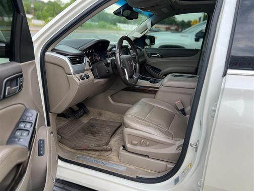 White Diamond Tricoat 2015 GMC Yukon SLT