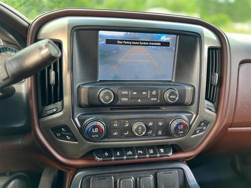 Rainforest Green Metallic 2015 Chevrolet Silverado 2500 High Country