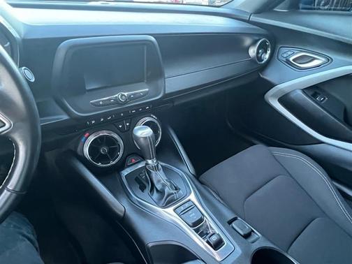 2018 Chevrolet Camaro 1LT