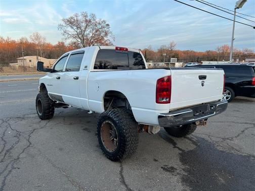2006 Dodge Ram 2500 SLT Mega Cab