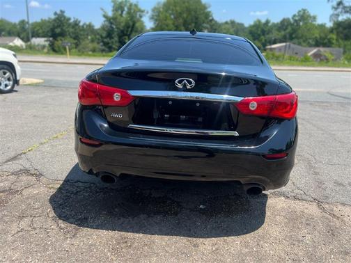2015 INFINITI Q50 Premium