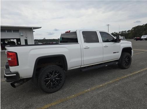 Summit White 2015 GMC Sierra 2500 SLT