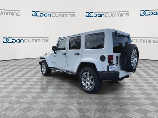 2012 Jeep Wrangler Unlimited Sahara