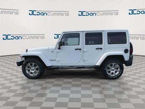 2012 Jeep Wrangler Unlimited Sahara