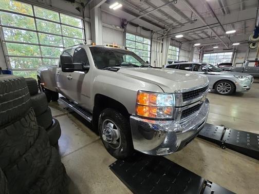 2008 Chevrolet Silverado 3500 LTZ Crew Cab