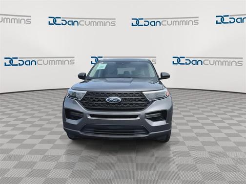 2022 Ford Explorer Base