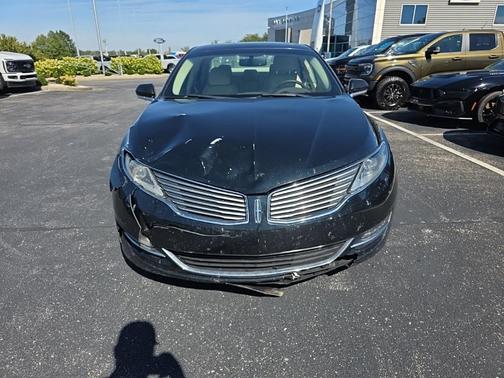 2014 Lincoln MKZ Base