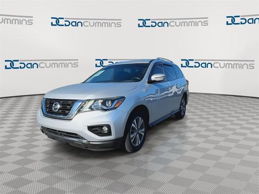 2020 Nissan Pathfinder SL