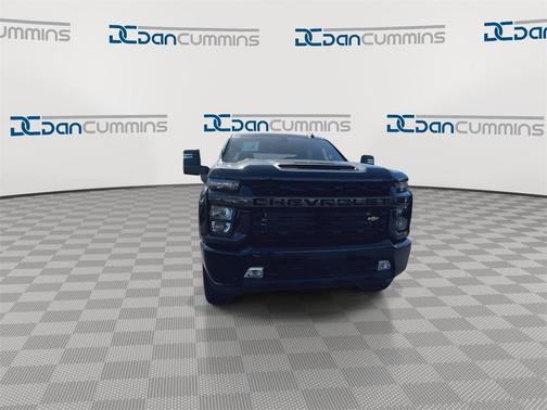 2022 Chevrolet Silverado 2500 Custom