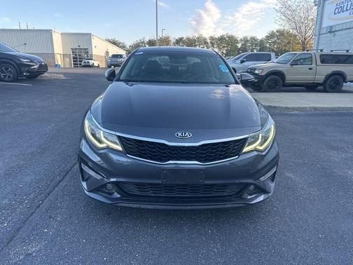 2019 Kia Optima S