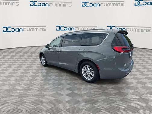 2022 Chrysler Pacifica Touring-L