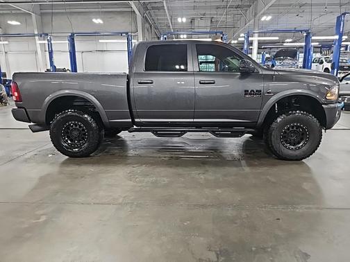 2016 RAM 2500 Laramie
