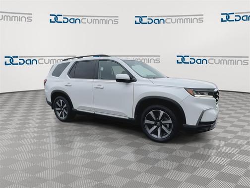 2025 Honda Pilot Touring