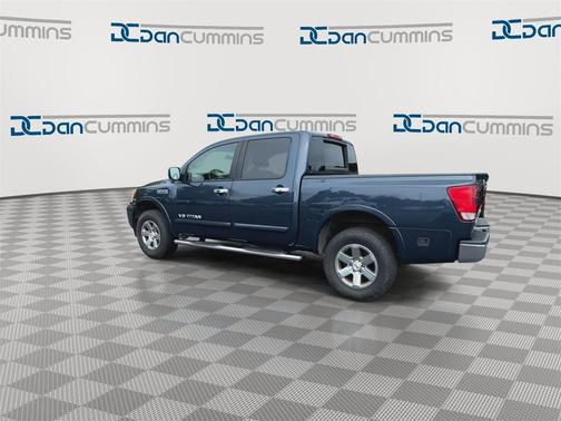 2015 Nissan Titan SV