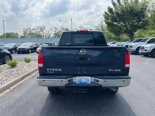 2015 Nissan Titan SV