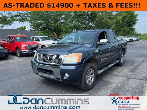 2015 Nissan Titan SV