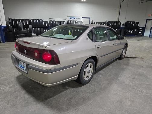 2003 Chevrolet Impala Base