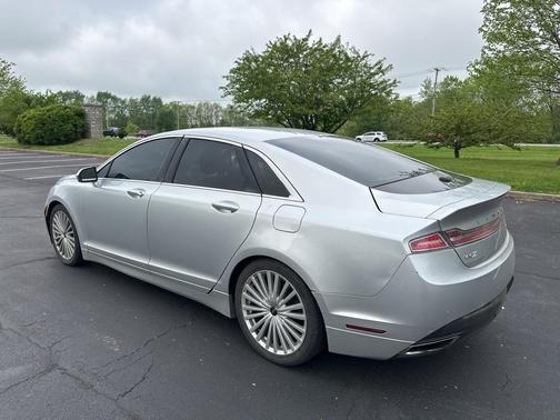 2013 Lincoln MKZ Base