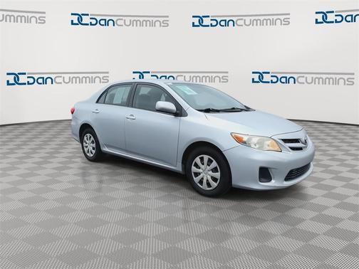2011 Toyota Corolla LE