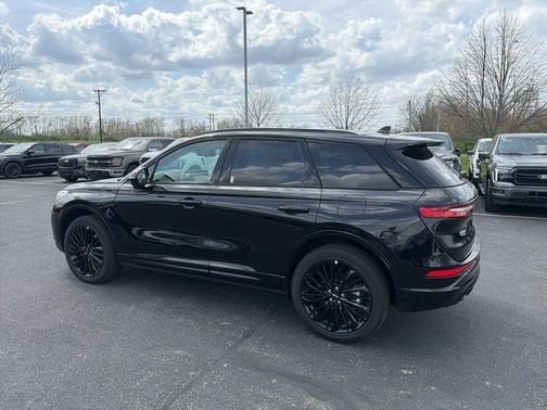 Infinite Black Metallic 2026 Lincoln Corsair Reserve