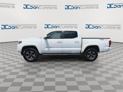 2017 Toyota Tacoma TRD Sport
