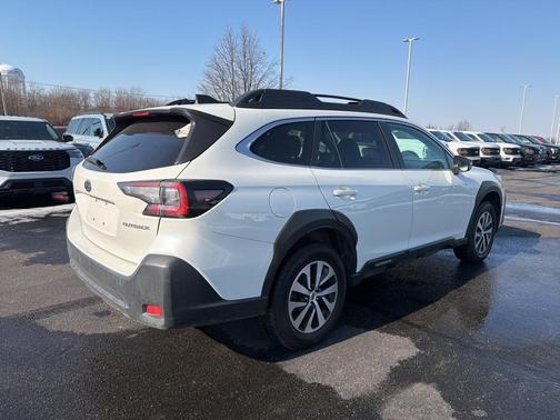 2023 Subaru Outback Premium