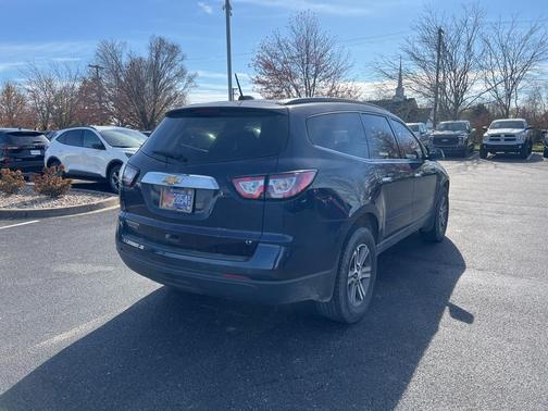 2017 Chevrolet Traverse 1LT