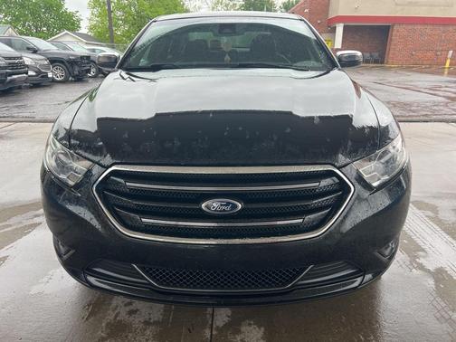2015 Ford Taurus Limited