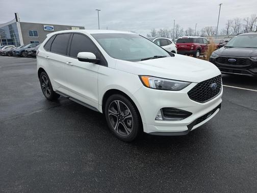 2022 Ford Edge ST