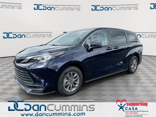 2024 Toyota Sienna LE