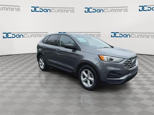 2021 Ford Edge SE