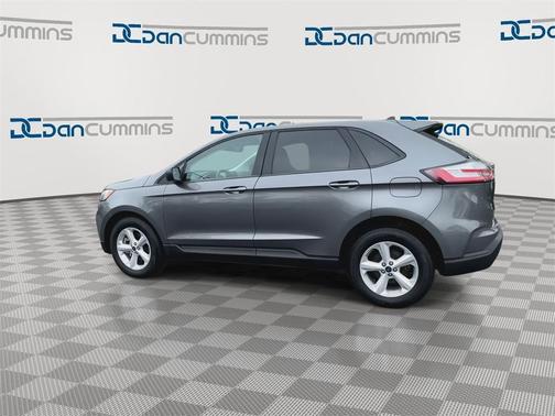 2021 Ford Edge SE