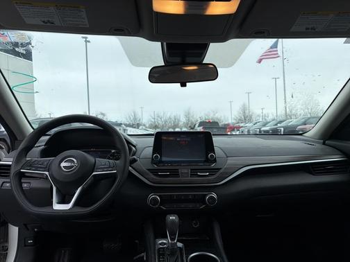 2023 Nissan Altima 2.5 SV