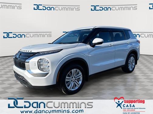 2023 Mitsubishi Outlander ES