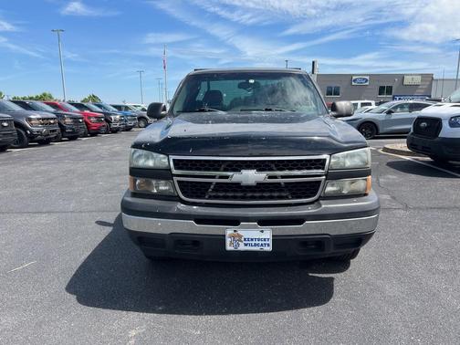 2006 Chevrolet Silverado 1500 LS