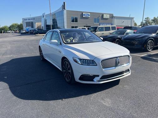 2018 Lincoln Continental Reserve