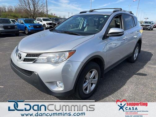 Classic Silver Metallic 2013 Toyota RAV4 XLE