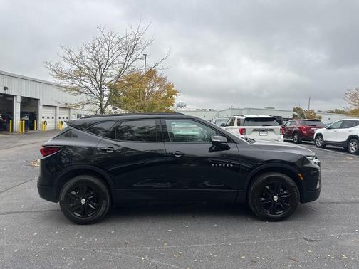 2022 Chevrolet Blazer 2LT